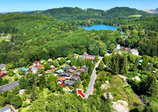 REZERVOVANÉ 4-izbová chata, 74m2, Počúvadlo Jazero - Banská Štiavnica