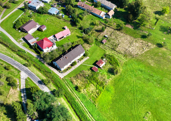 Rodinný dom so štyrmi bytovými jednotkami v obci Beluj