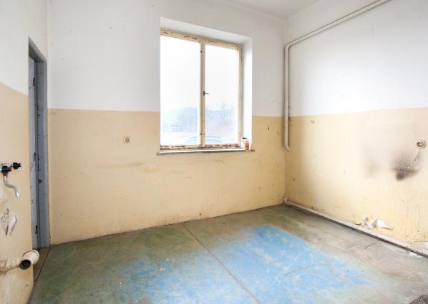 Rodinný dom so štyrmi bytovými jednotkami v obci Beluj