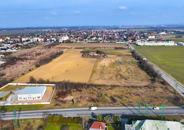 18 500m2 pozemok pre výstavbu rodinných domov, Leopoldov
