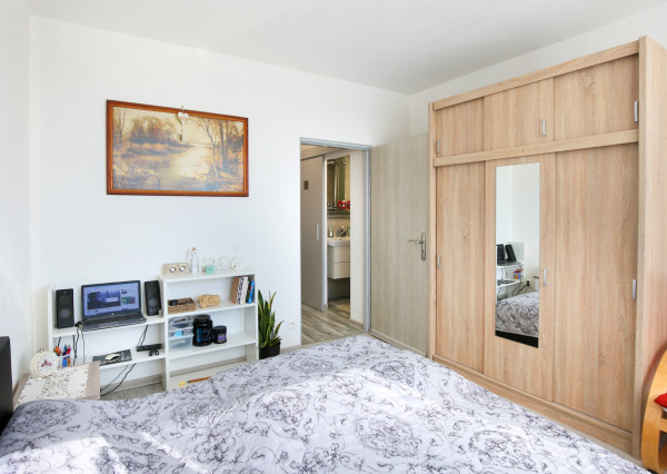 3-izbový, 68m2, pekne zrekonštruovaný, slnečný byt Levice