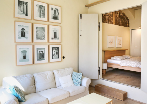 Zabehnutý apartmán - byt v centre mesta Banská Štiavnica