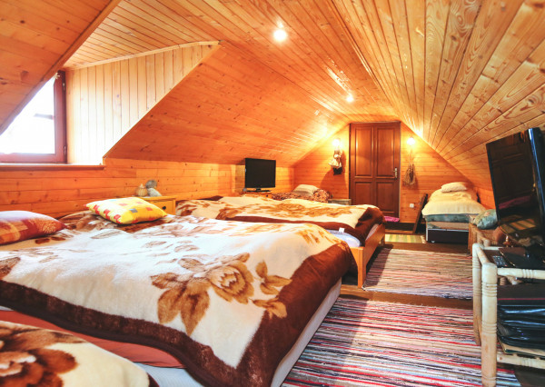 Romantická zrekonštruovaná a zariadená chalupa Malá Lehota