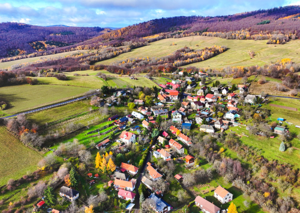 Romantická zrekonštruovaná a zariadená chalupa Malá Lehota
