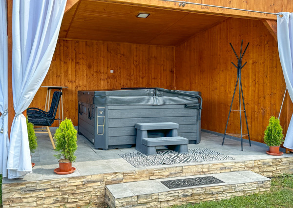 Dlhodobý prenájom rodinného domu s wellness, Banská Štiavnica