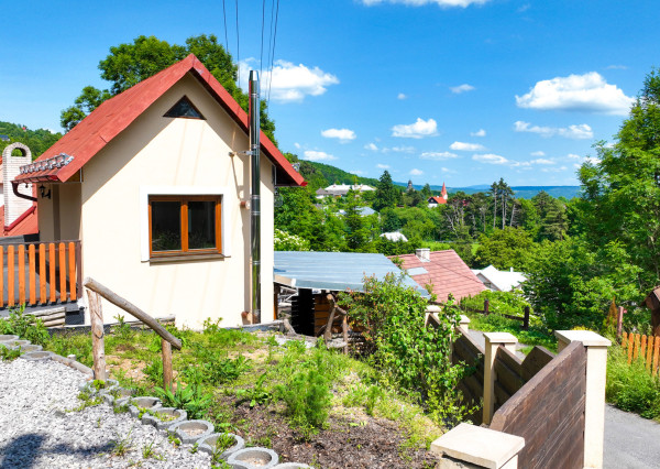 Rodinný dom - Chalupa v blízkosti jazier, Štiavnické Bane