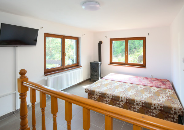 Rodinný dom - Chalupa v blízkosti jazier, Štiavnické Bane