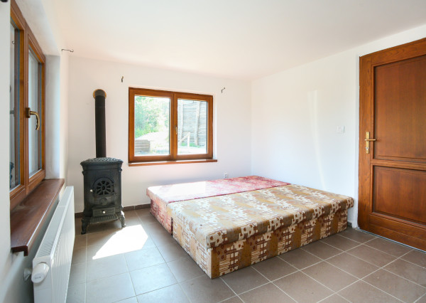 Rodinný dom - Chalupa v blízkosti jazier, Štiavnické Bane