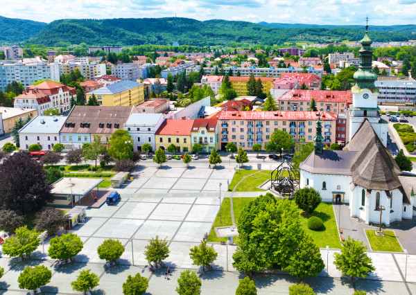 Viacúčelová historická budova 900m2 Zvolen Centrum