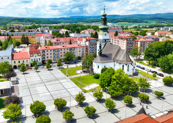 Viacúčelová historická budova 900m2 Zvolen Centrum