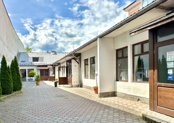 Viacúčelová historická budova 900m2 Zvolen Centrum