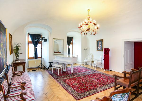 Viacúčelová historická budova 900m2 Zvolen Centrum