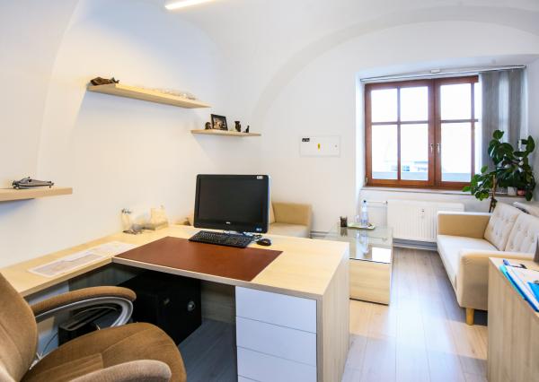 Viacúčelová historická budova 900m2 Zvolen Centrum