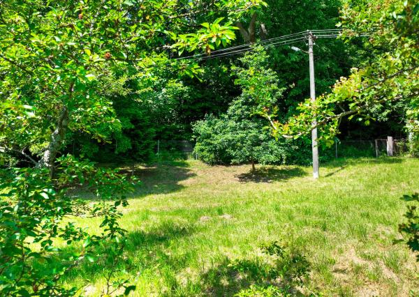 Slnečný, rekreačný pozemok 1250m2, centrum Banská Štiavnica