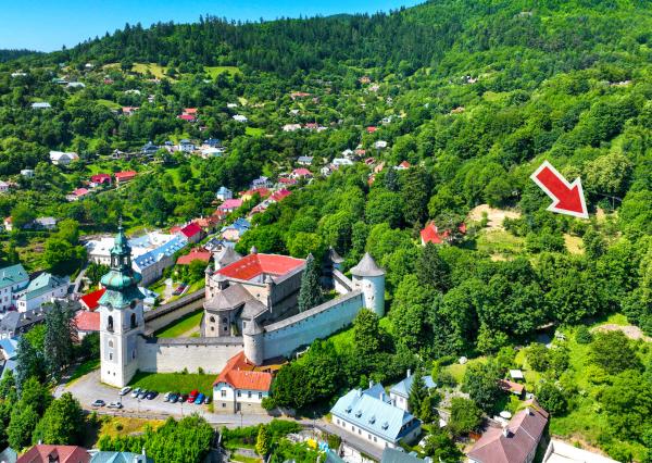 Slnečný, rekreačný pozemok 1250m2, centrum Banská Štiavnica