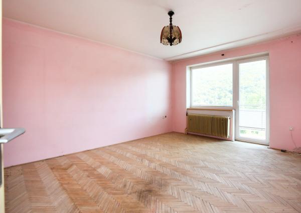 Priestranný 3-izbový byt o veľkosti 92m2 s garážou, Prenčov