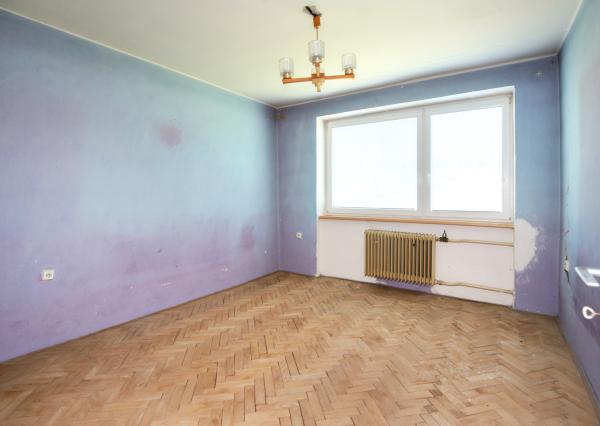 Priestranný 3-izbový byt o veľkosti 92m2 s garážou, Prenčov