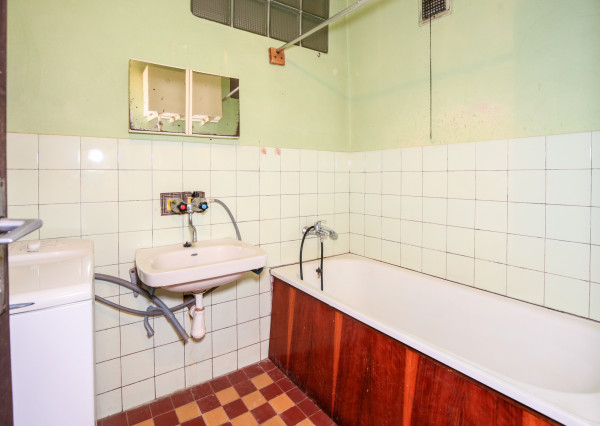 Priestranný 3-izbový byt o veľkosti 92m2 s garážou, Prenčov