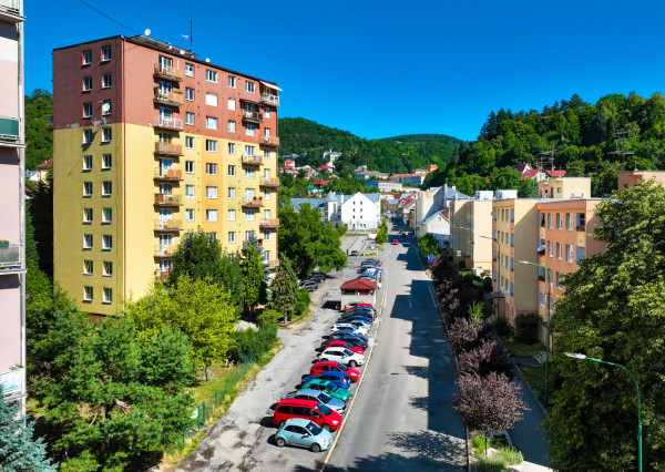 3-izbový byt s balkónom, 63m2, Dolná ulica, Banská Štiavnica