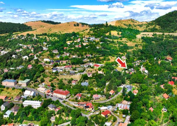 2-izbový rodinný dom v pôvodnom stave, Štiavnické Bane