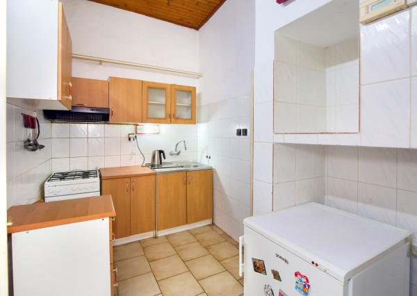 REZERVOVANÉ - Vidiecka usadlosť s pozemkom 6738m2, Šipice