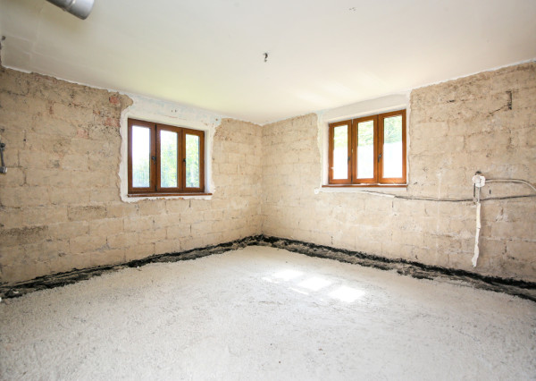 3-izbový rodinný dom s pozemkom o veľkosti 615m2, Štefultov