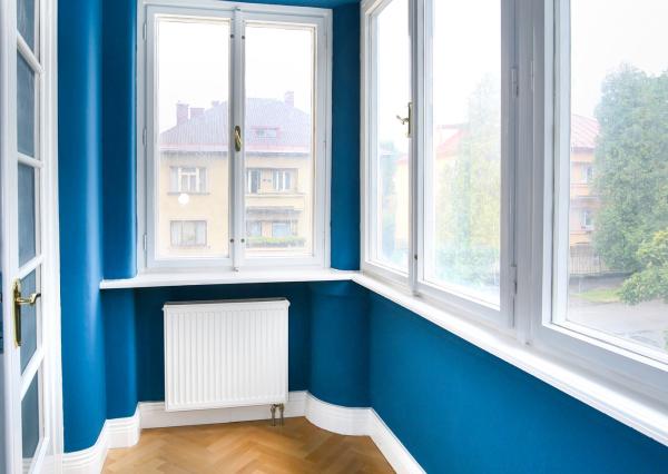 Štýlový byt s garážou a možnosťou prístavby ďalšieho bytu, centrum Banská Bystrica