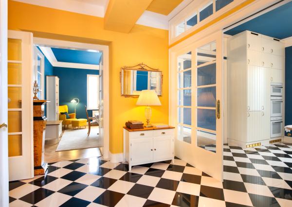 Štýlový byt s garážou a možnosťou prístavby ďalšieho bytu, centrum Banská Bystrica