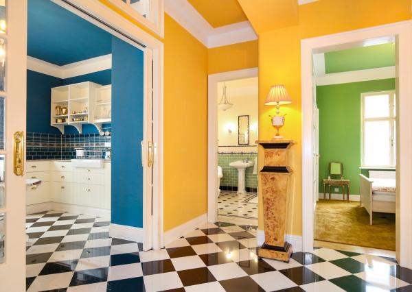 Štýlový byt s garážou a možnosťou prístavby ďalšieho bytu, centrum Banská Bystrica