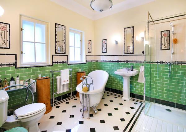 Štýlový byt s garážou a možnosťou prístavby ďalšieho bytu, centrum Banská Bystrica