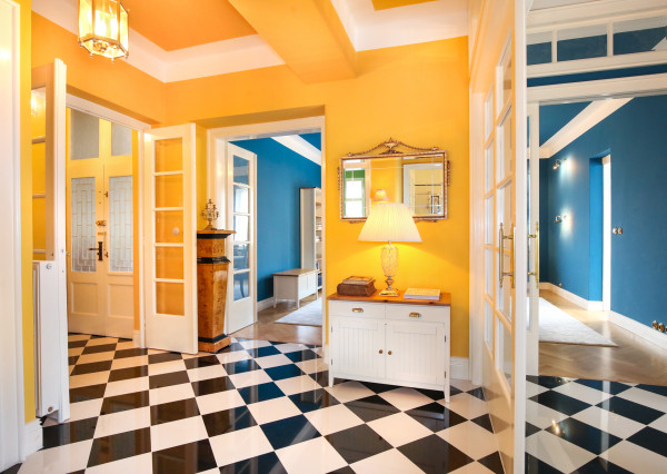 Štýlový byt s garážou a možnosťou prístavby ďalšieho bytu, centrum Banská Bystrica