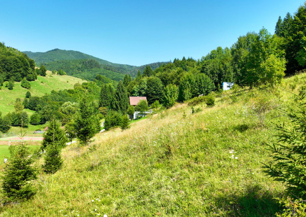 Stavebný pozemok 1550m2 v obci Baláže, Banská Bystrica