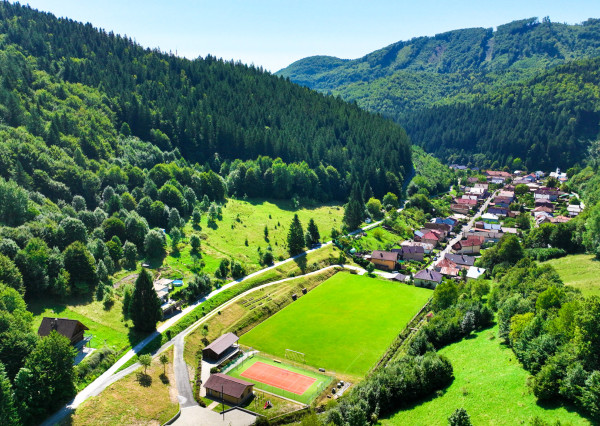 Stavebný pozemok 1550m2 v obci Baláže, Banská Bystrica