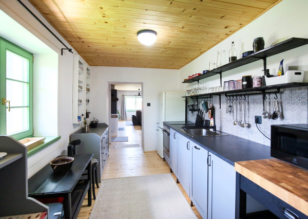 Moderná zrekonštruovaná chalupa - rodinný dom, Veľká Lehota