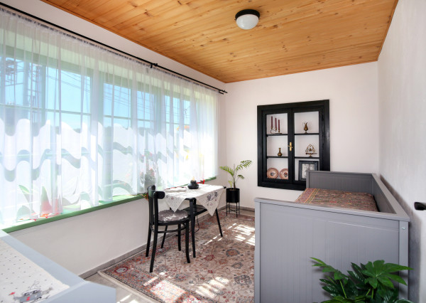 Moderná zrekonštruovaná chalupa - rodinný dom, Veľká Lehota