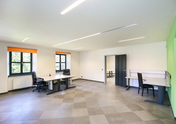 Zrekonštruovaná budova - 1300m2 pozemok Banská Štiavnica