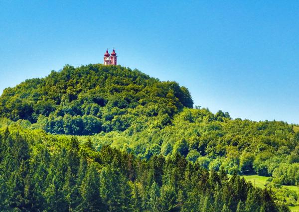 Rovinatý, slnečný pozemok s možnosťou stavby, Banská Belá