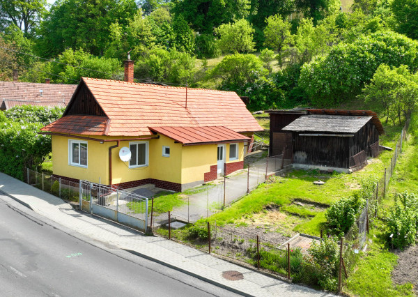 Obývateľný vidiecky dom, chalupa s pozemkom 500m2 Svätý Anton