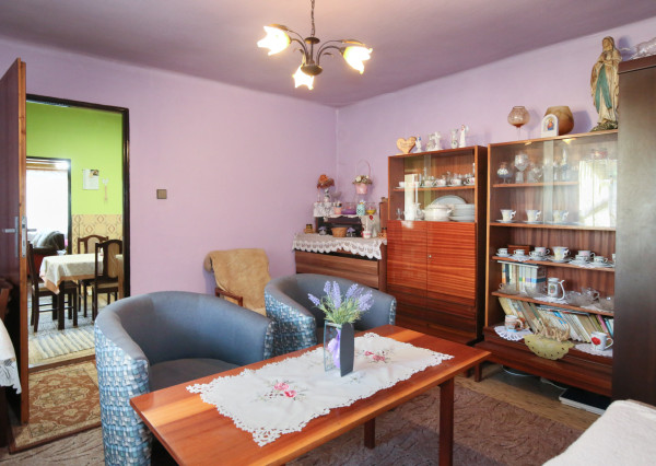 Obývateľný vidiecky dom, chalupa s pozemkom 500m2 Svätý Anton