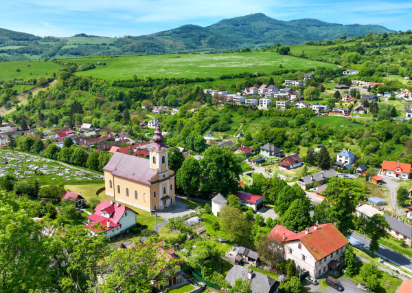 Obývateľný vidiecky dom, chalupa s pozemkom 500m2 Svätý Anton