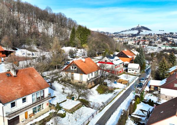 Priestranný 5-izbový rodinný dom v Banskej Štiavnici
