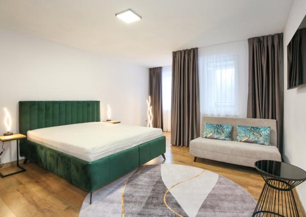 2-izbový zariadený byt s lodžiou, 70m2, Banská Štiavnica