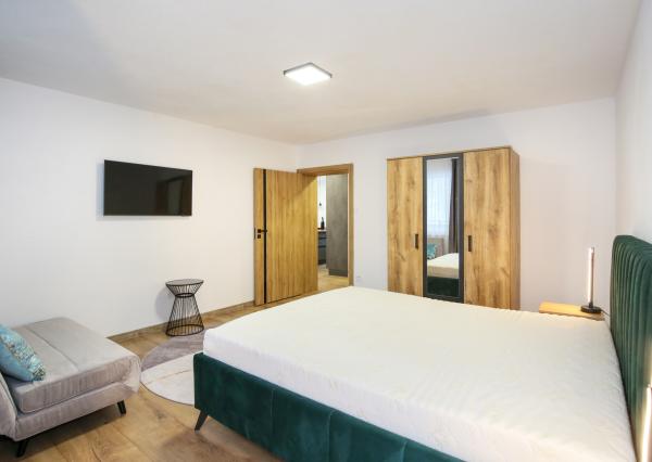 2-izbový zariadený byt s lodžiou, 70m2, Banská Štiavnica