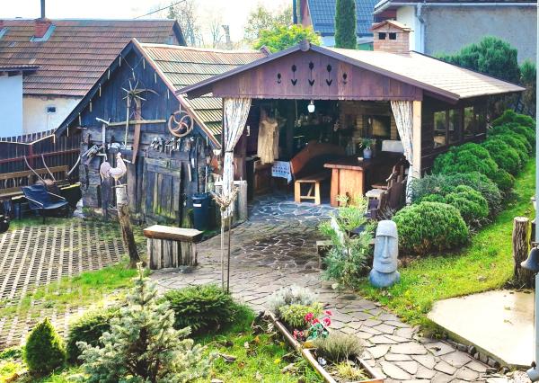 Romantická zrekonštruovaná a zariadená chalupa Malá Lehota