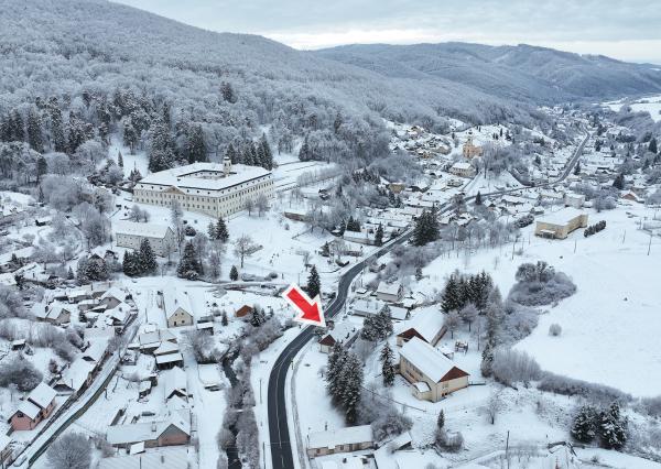 Zabehnutý penzión v obci Svätý Anton, okr. Banská Štiavnica