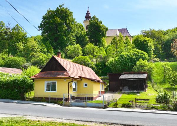 Obývateľný vidiecky dom, chalupa s pozemkom 500m2 Svätý Anton