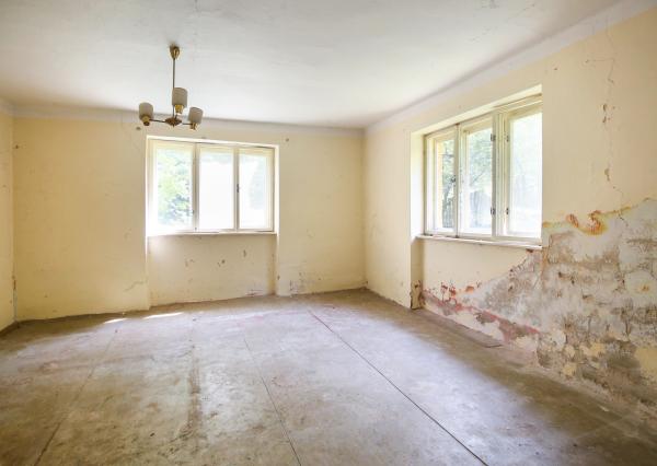 2-izbový rodinný dom v pôvodnom stave, Štiavnické Bane