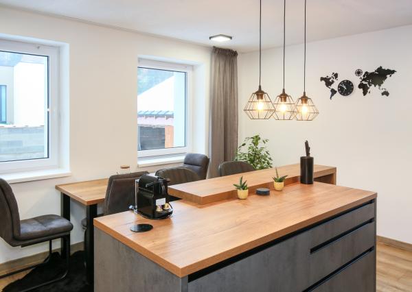 2-izbový zariadený byt s lodžiou, 70m2, Banská Štiavnica