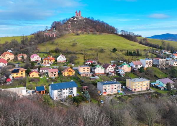 2-izbový zariadený byt s lodžiou, 70m2, Banská Štiavnica