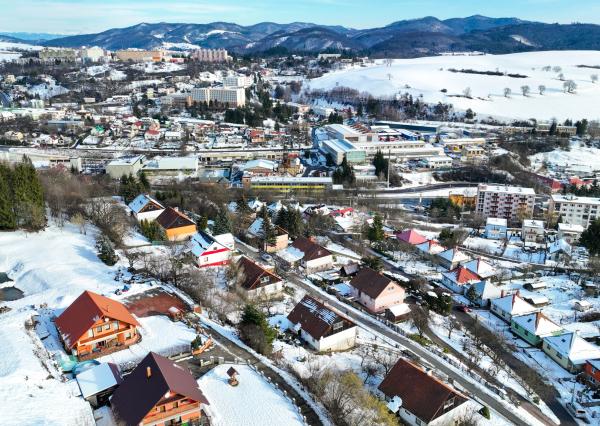 Priestranný 5-izbový rodinný dom v Banskej Štiavnici